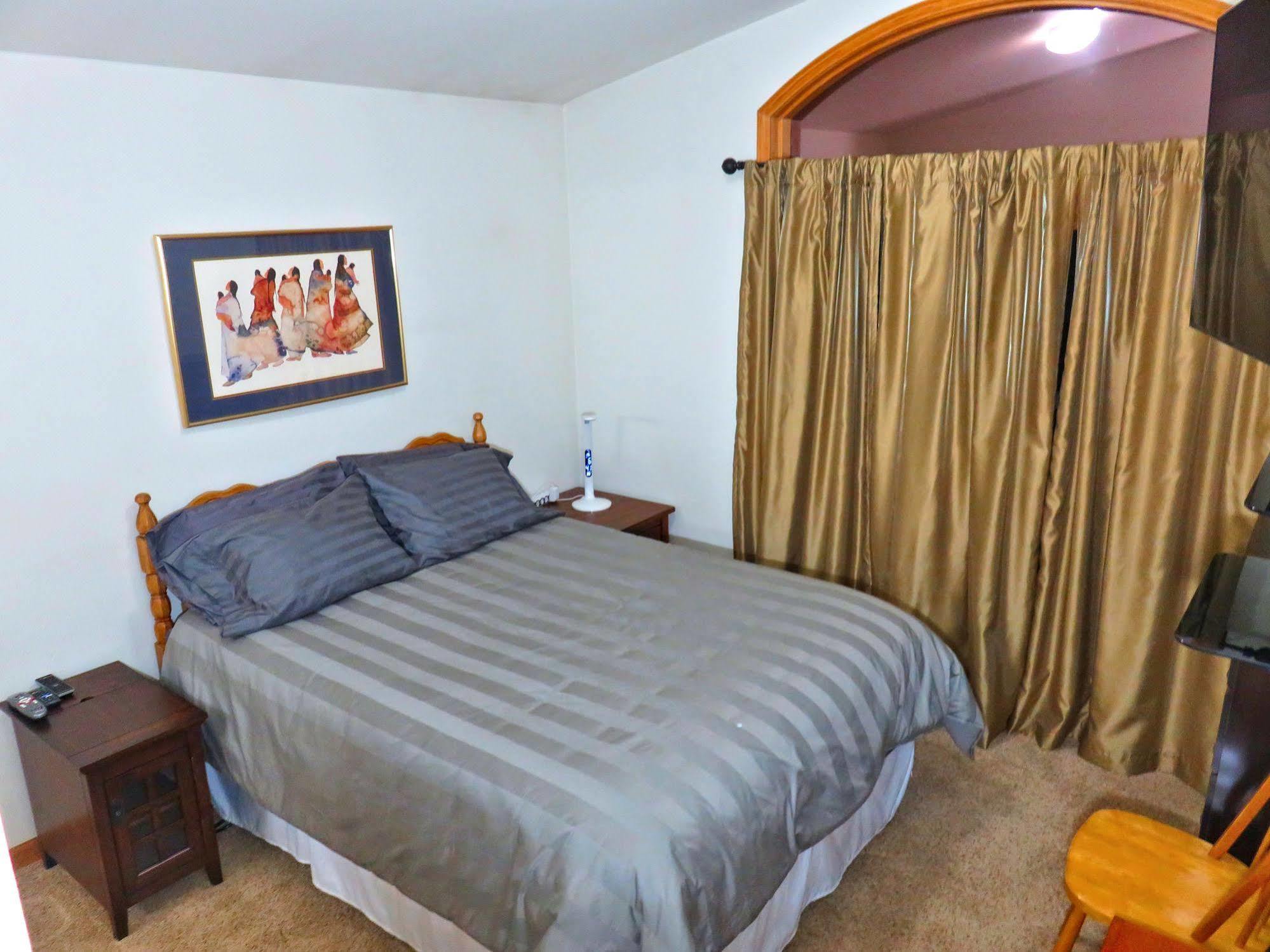 Mein Haus Bed & Breakfast Avon Exterior foto