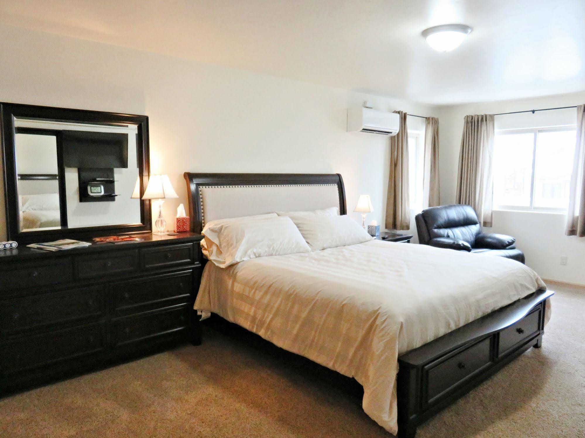 Mein Haus Bed & Breakfast Avon Exterior foto