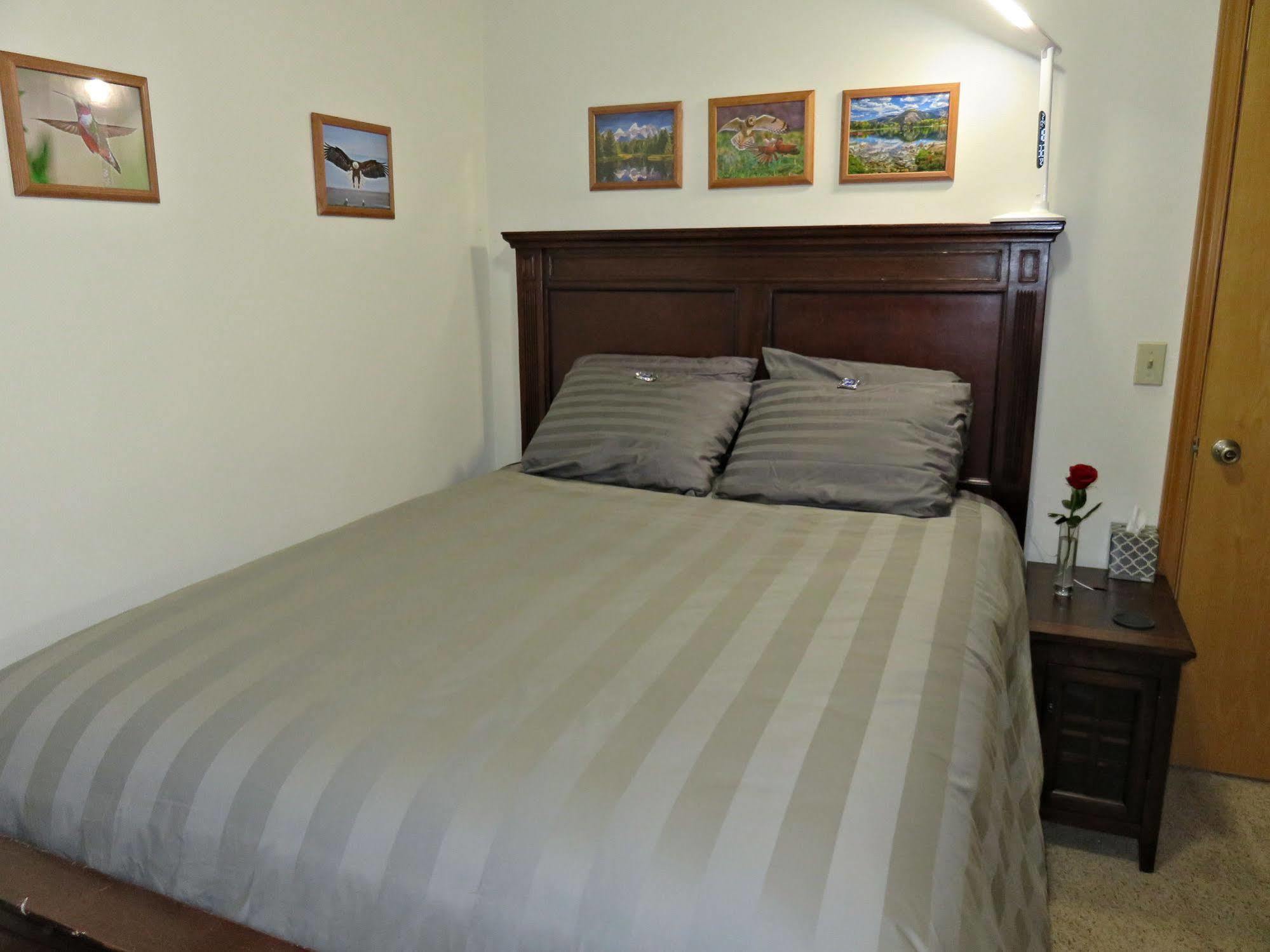 Mein Haus Bed & Breakfast Avon Exterior foto